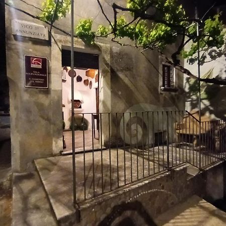 モラーノ・カーラブロIl Nibbio - Soffitta Delle Ginestreアパートメント エクステリア 写真